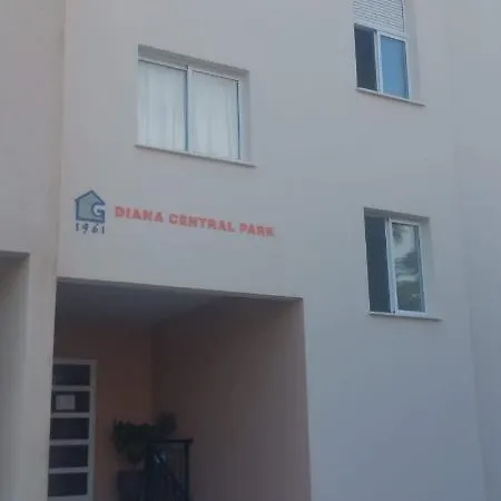 Centre ,seaview Modern ,best Location פאפוס